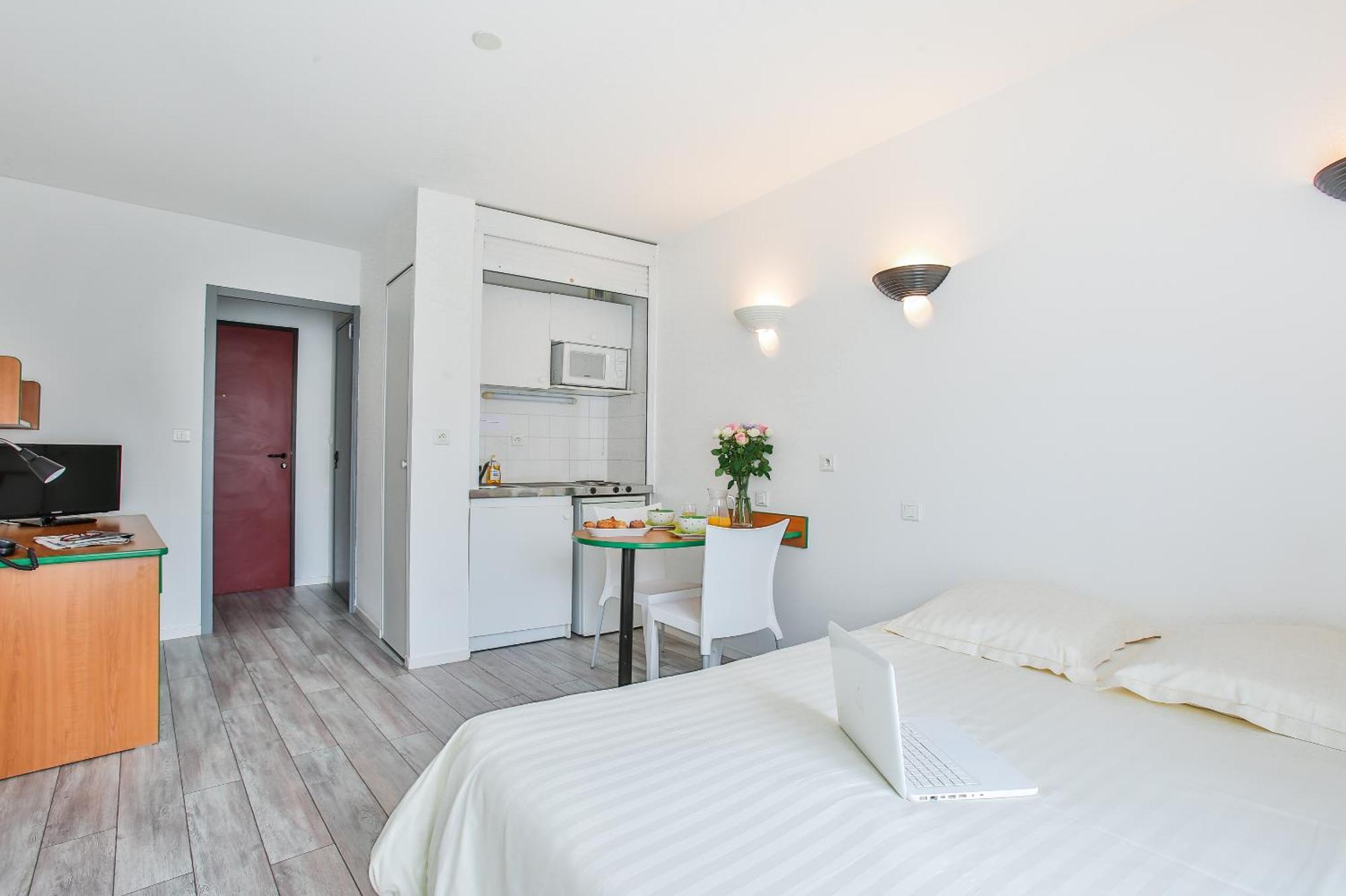 Appart'Hotel Laureades Clermont-Ferrand Centre Jaude Bilik gambar