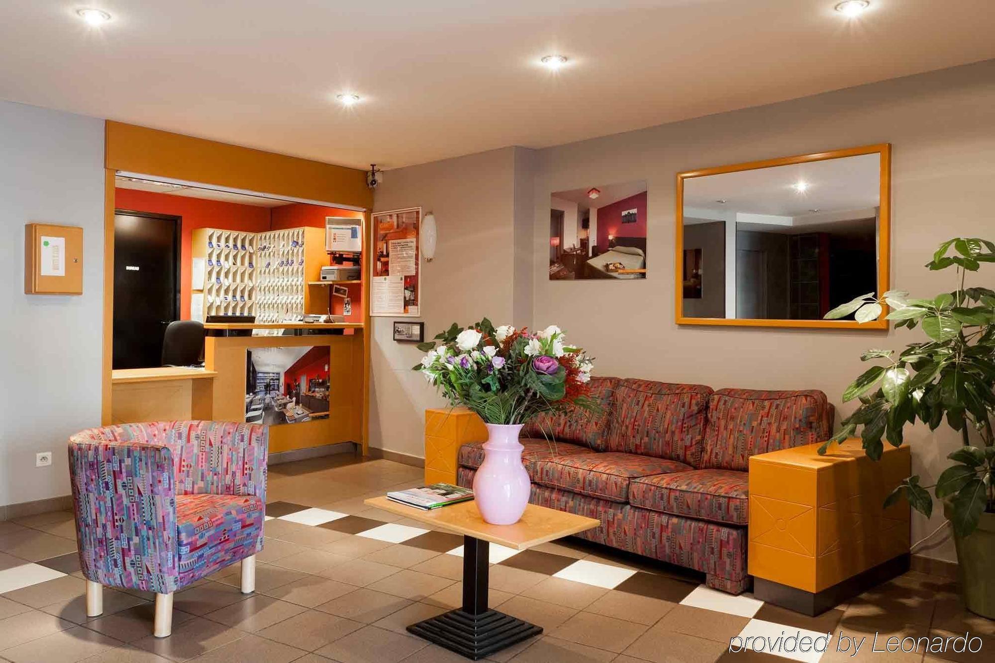 Appart'Hotel Laureades Clermont-Ferrand Centre Jaude Dalaman gambar
